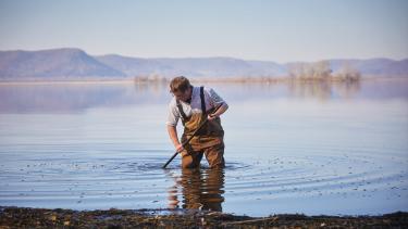 Based at the La Crosse Fish Health Center, which is part of the U.S. Fish and Wildlife Service, biologist Eric Leis investigates unexplained mussel deaths around the world. Photo by Michael Lieurance/UW–La Crosse.